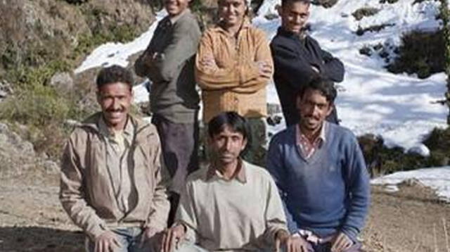 Rajo Verma vive con sus cinco esposos, todos ellos hermanos.