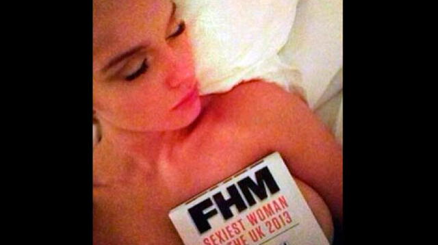 Instagram: fotografían a modelo en topless mientras duerme