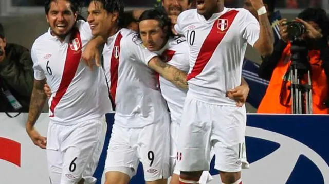 Ya están los preciones para el encuentro Perú- Ecuador.
