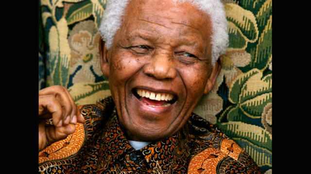 Nelson Mandela es una vez más hospitalizado por una infección pulmonar.