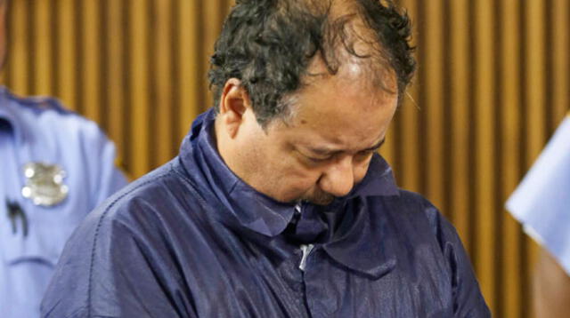 Ariel Castro no acepta cargos. Lo citaron por compra de caleta.