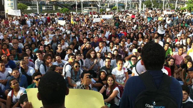 Brasil 2014: Indignados expanden su protesta a nivel mundial.