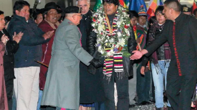 Evo Morales fue recibido como héroe en Bolivia.