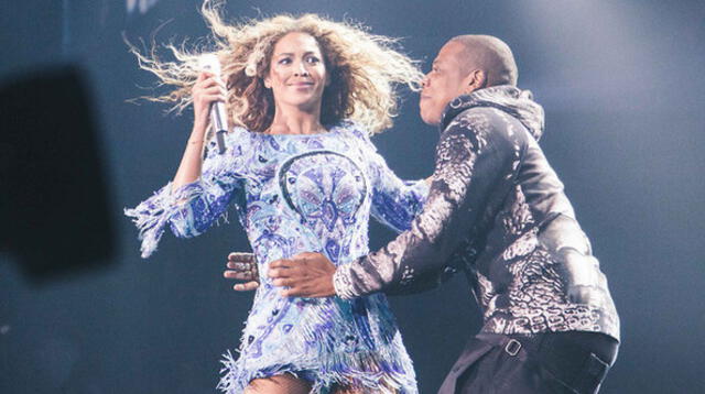 Beyonce fue sorprendida por Jay Z en pleno concierto.