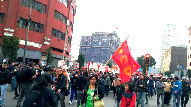 Marcha #27J: Se inició gran movilización contra gestiones del Gobierno.