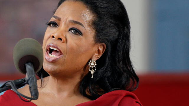 Oprah Winfrey denuncia racismo en tienda de lujo.