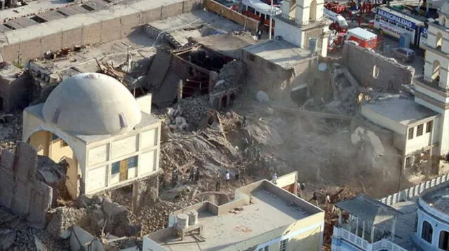 Desoladora imagen del Templo de Pisco que se derrumbó la noche del terremoto del 15 de agosto del 2007