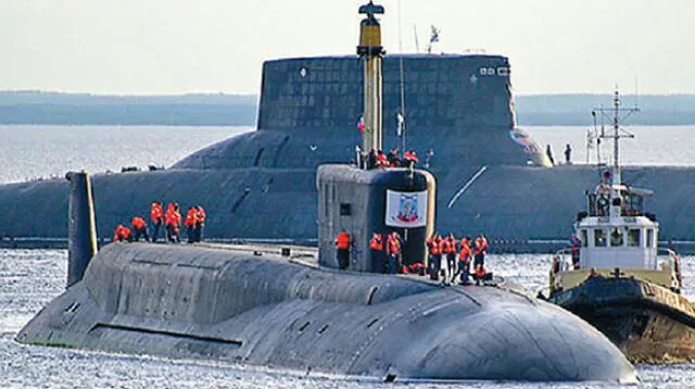 North Korea: Despliegan submarino nuclear y destructor en medio de crisis. North Korea: Despliegan submarino nuclear y destructor en medio de crisis.