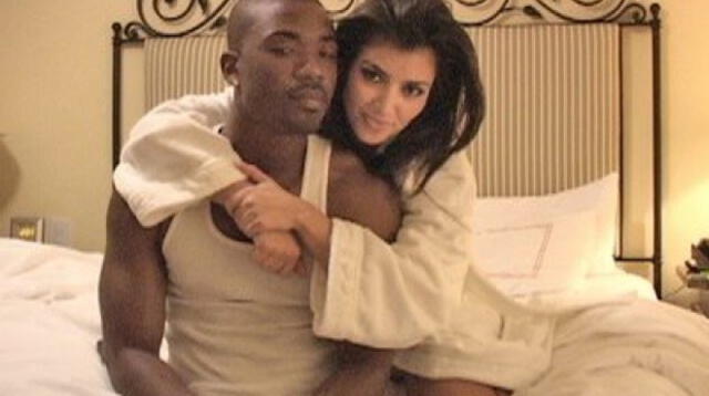 Kim Kardashian y Ray J protagonizaron candente video íntimo