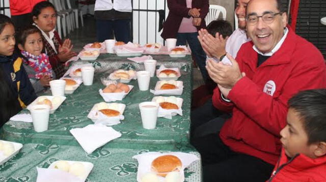 Fernan Altuve agregará un huevo duro al Vaso de leche si resulta electo alcalde de Lima