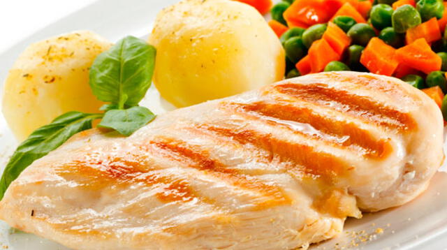 El pollo es la principal fuente proteica de los peruanos a nivel nacional. 