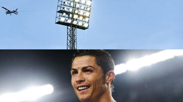 Cristiano Ronaldo es sorprendido por hinchada del Manchester United.