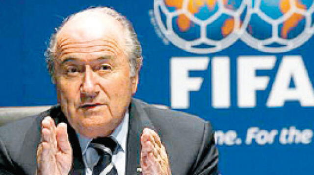El presidente de la FIFA dice que se sorprendió cuando recibió el veredicto.    