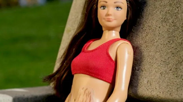 Lammily es la versión normal de la Barbie.