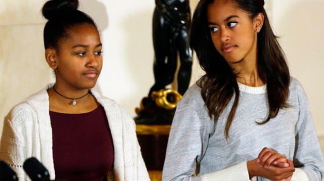 El rostro de aburrimiento de las hijas de Obama. 
