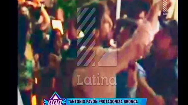 Antonio Pavón se pelea con cliente en Asia. 