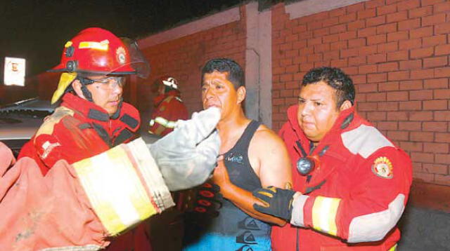 Negó reiteradas veces a ser ayudado por los bomberos.