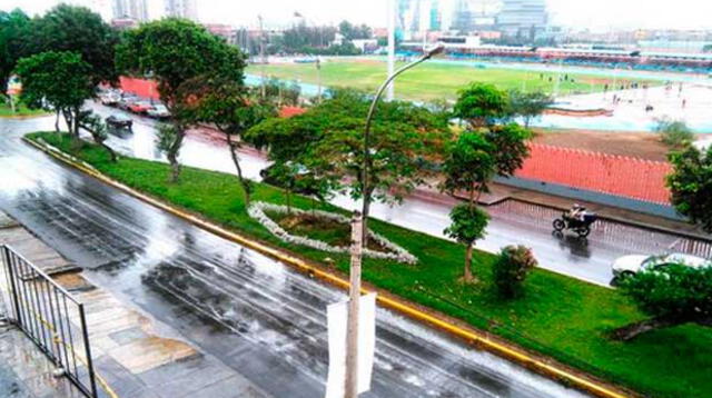 Lluvia de otoño sorprendió a limeños. 