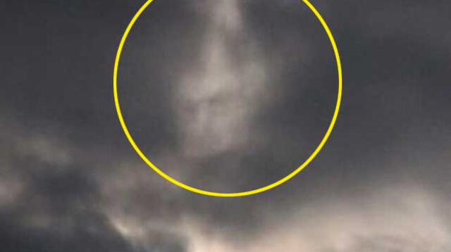 Británica tiene una misteriosa fotografía del eclipse solar del 20 de marzo. 