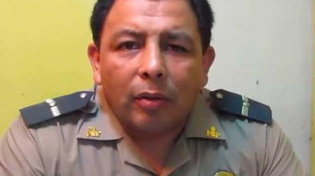 Roberto Padilla Agurto, SO PNP técnico de tercera, tal como aparece en el video.