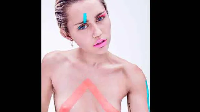 Miley Cyrus desnuda para Paper. 