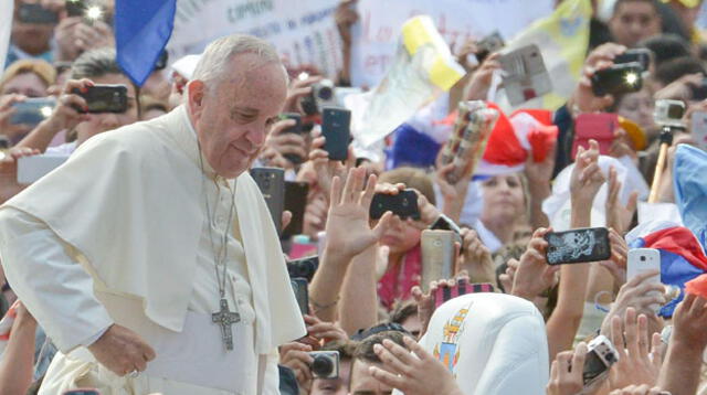 Nuevamente el papa acaparó el interés de una multitud, esta vez en Paraguay.