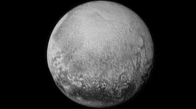 Plutón desde los ojos de la nave News Horizons.