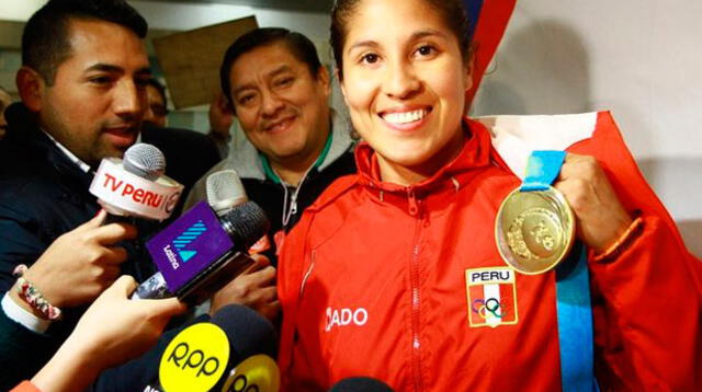 La karateca también logró medalla de plata en Guadalajara 2011.