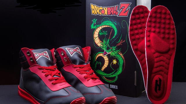 Zapatillas de Dragon Ball Z.