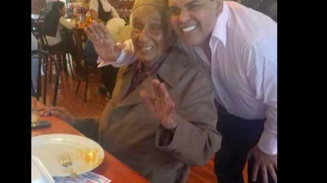 Chibolín invitó a Guayabera sucia. 