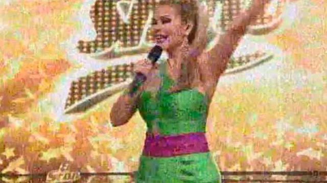 Gisela Valcárcel y su vestido verde.