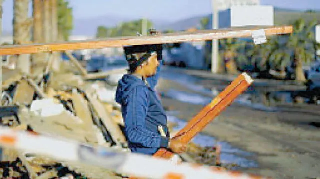 Otra vez la población temió que se repita un terremoto.