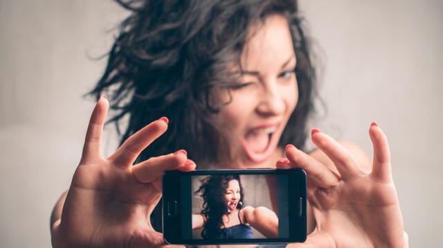 Toma nota: Ahora existe el llamado Aftersex que son selfies que se toman después de tener sexo para demostrar que son sexualmente activos. 