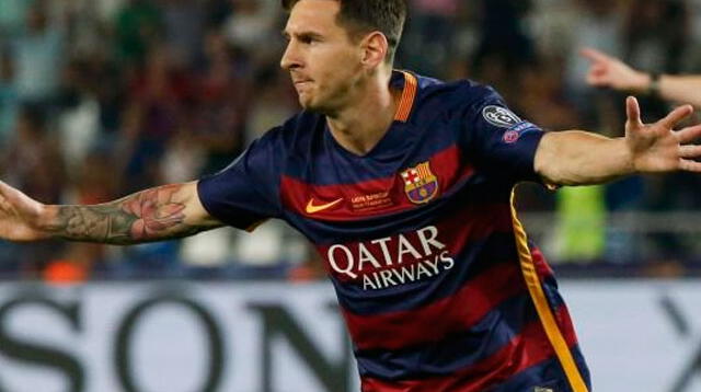 Messi hace su ingreso triunfante a los 54 minutos de juego