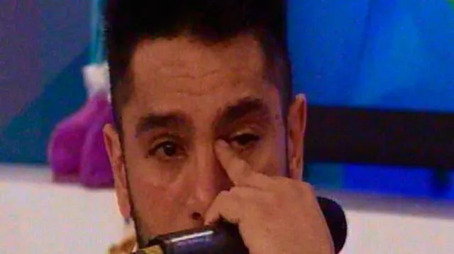 Rafael Cardozo lloró en vivo por reality.