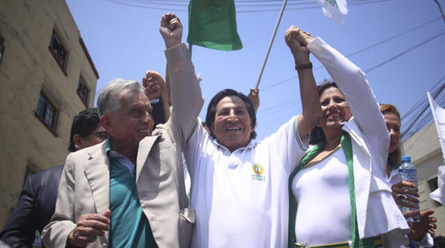 Líder de Perú Posible llamó candidata de la dictadura a su par de Fuerza Popular.