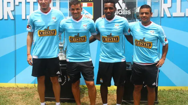 Estuvieron Costa, Silva, Céspedes y Ramúa. 