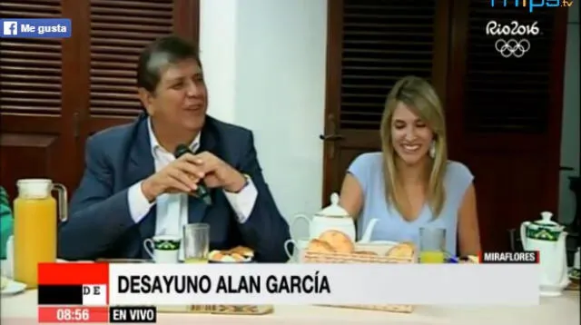 Alan garcía estuvo acompañado de sus hijos en el desayuno electoral