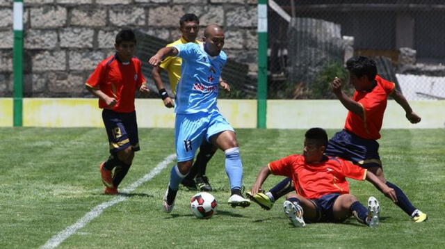 Johan Rey es uno de los goleadores del equipo. FOTO:www.diariosinfronteras.Pe