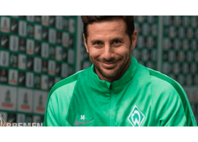 Bayern Munich y la insólita petición vía twitter a Claudio Pizarro