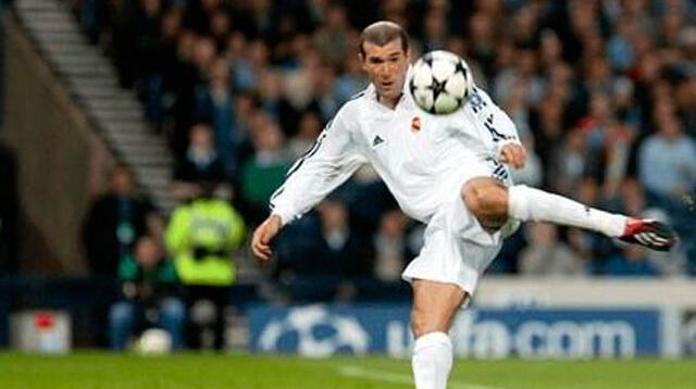 Revive el golazo de Zinedine Zidane en su despedida