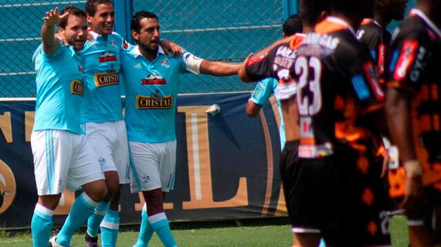 Sporting Cristal derrotó por 1-0 al Ayacucho FC con gol de Alexander Succar