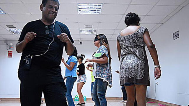 Salsa terapia ayuda a mejorar autoestima 