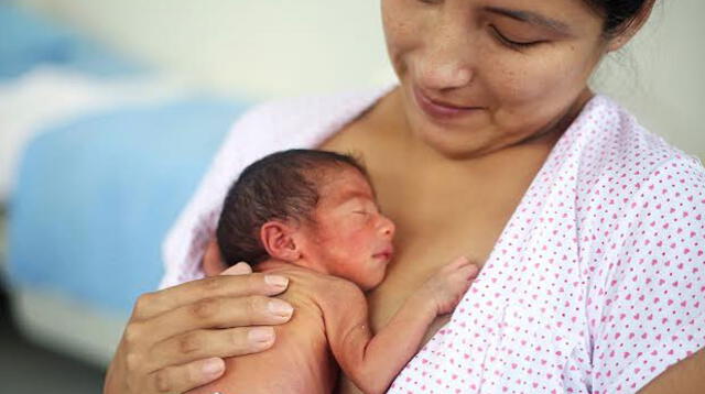 "Mamá Canguro", ayuda a salvar vida de bebes prematuros 