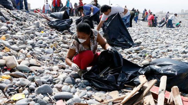 La playa Carpayo es considerada una de las más contaminadas de América 