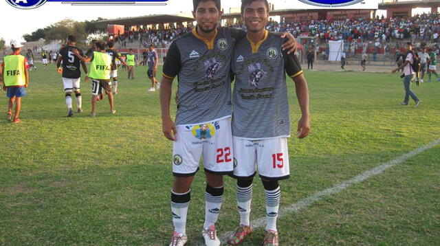 Sérpico Rivas y Carlos Arroyo de Sport Victoria