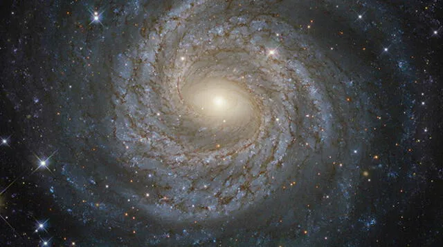 El telescopio Hubble captó más de cerca a galaxia NGC 6814