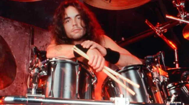 Exbaterista de Megadeth murió en concierto