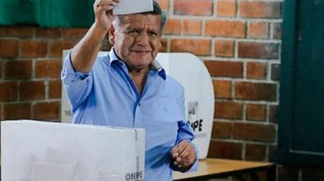 Cesar Acuña pidió apoyar al próximo presidente del Perú 