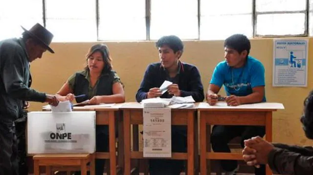 Miembros de mesa serían recompensados con 100 soles